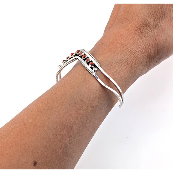 Zuni Sterling Silver & Coral Dots Chevron Cuff Bracelet Size 6.5 in. Jewelry **
